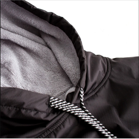 O&E MENS PERFECT STORM Poncho Surf
