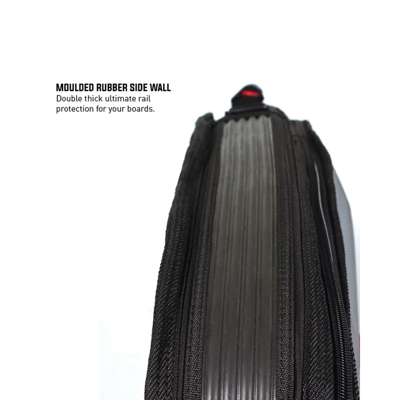 UNA COPERTURA PER SHORTBOARD DOPPIA COMPATTA DA 6'4"